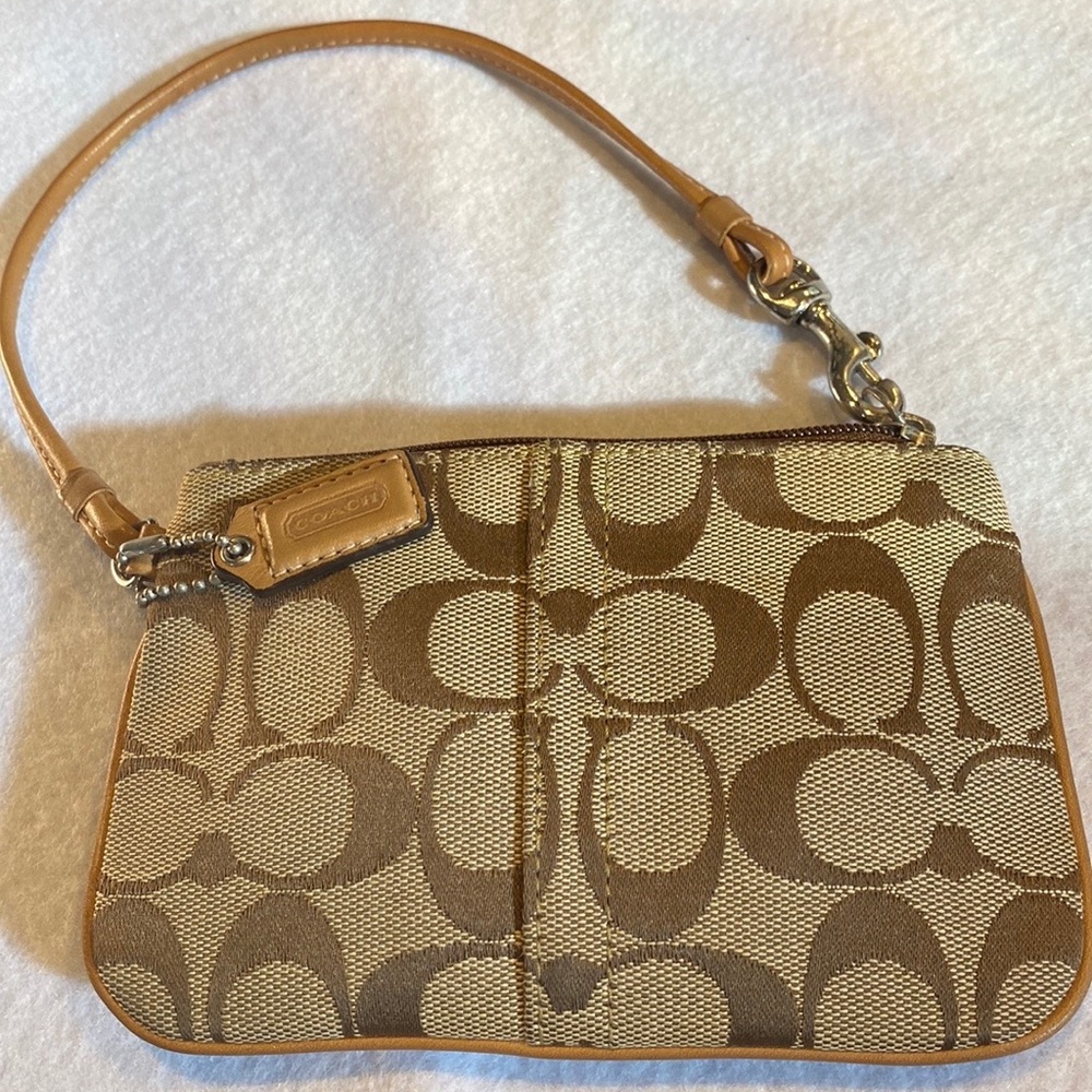 COACH signature, small sized wristlet - GREAT used condition